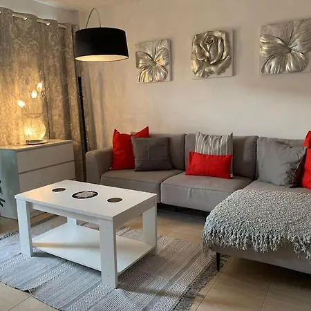 Cristi Heights Apartament