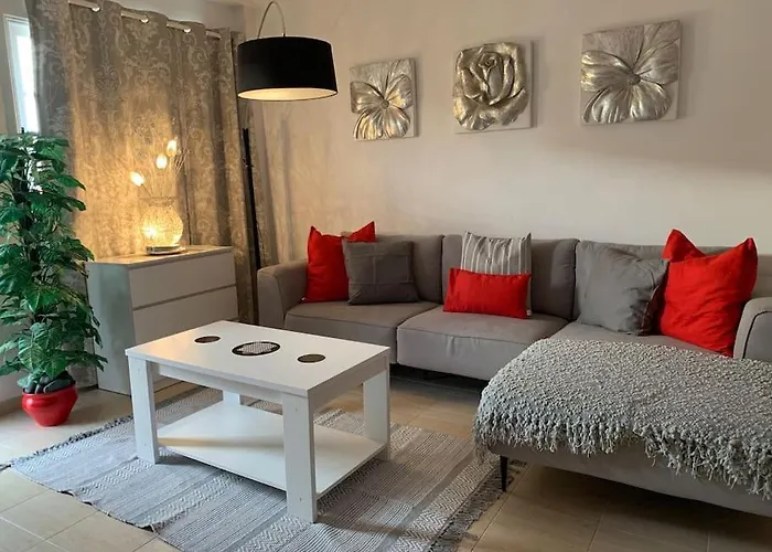 Cristi Heights Apartment